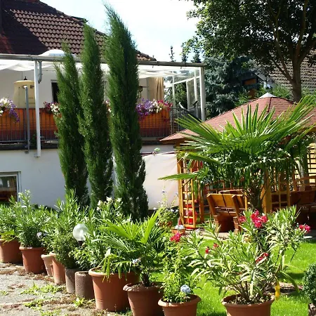 Mengelberg Apartment